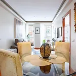 Apartamento Rosal Prive 17 - Historia, Estilo Y Calma En El Corazon De Oviedo