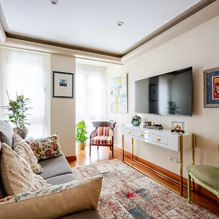 Rosal Prive 17 - Historia, Estilo Y Calma En El Corazon De Oviedo