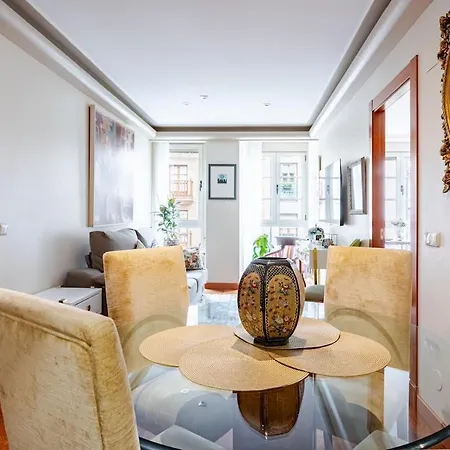 Apartmán Rosal Prive 17 - Historia, Estilo Y Calma En El Corazon De Oviedo